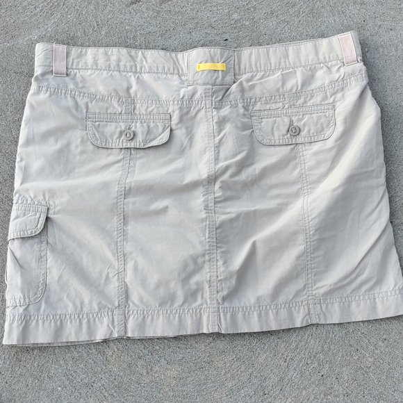 Lands' End Light Tan Khaki Quick Dry Cotton Cargo Skort Mini Skirt 16 - Picture 2 of 3